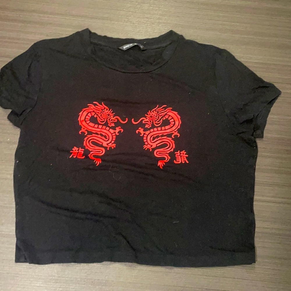 Crop top with dragon designs